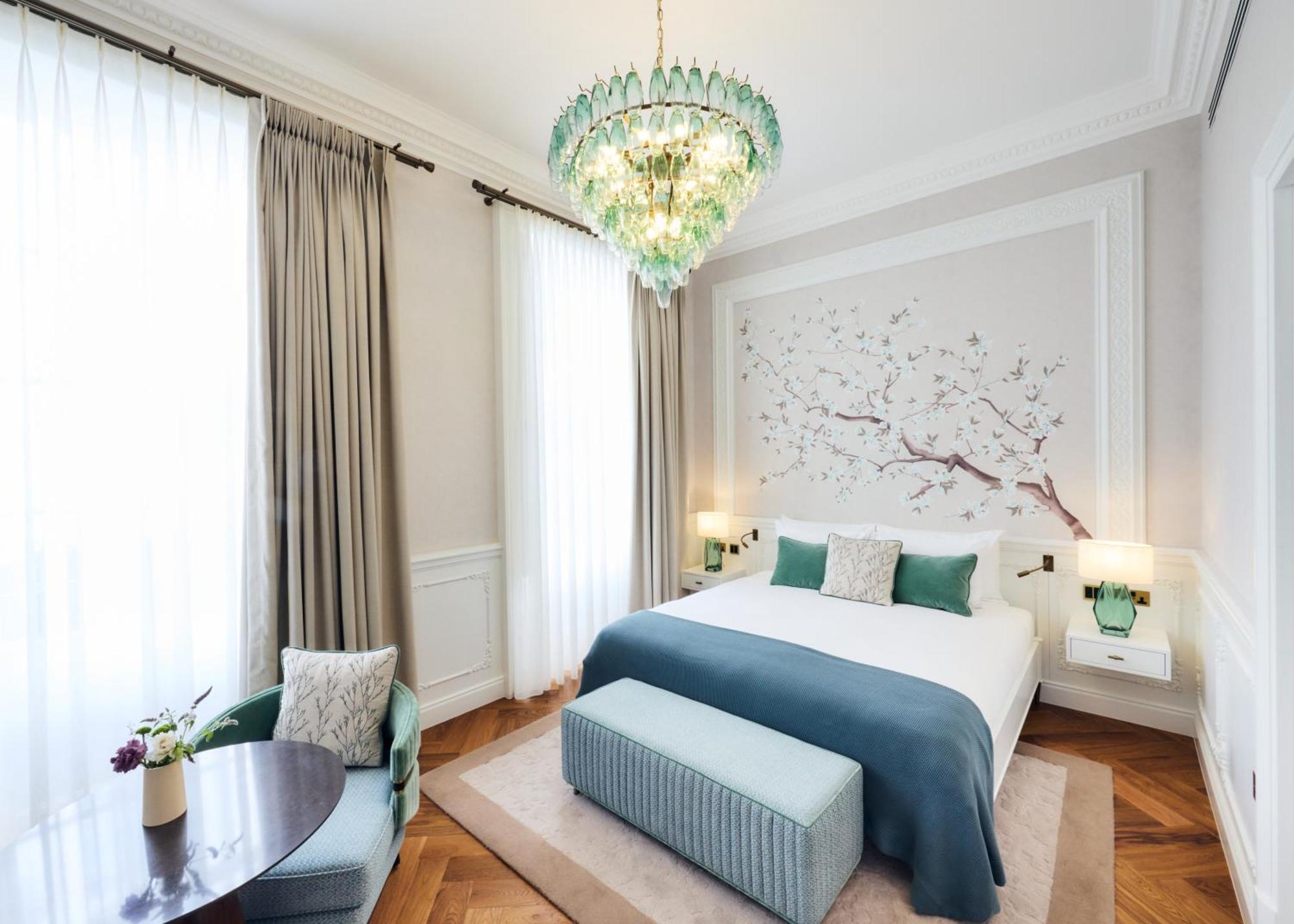 2 Chesham Hotel Лондон Экстерьер фото