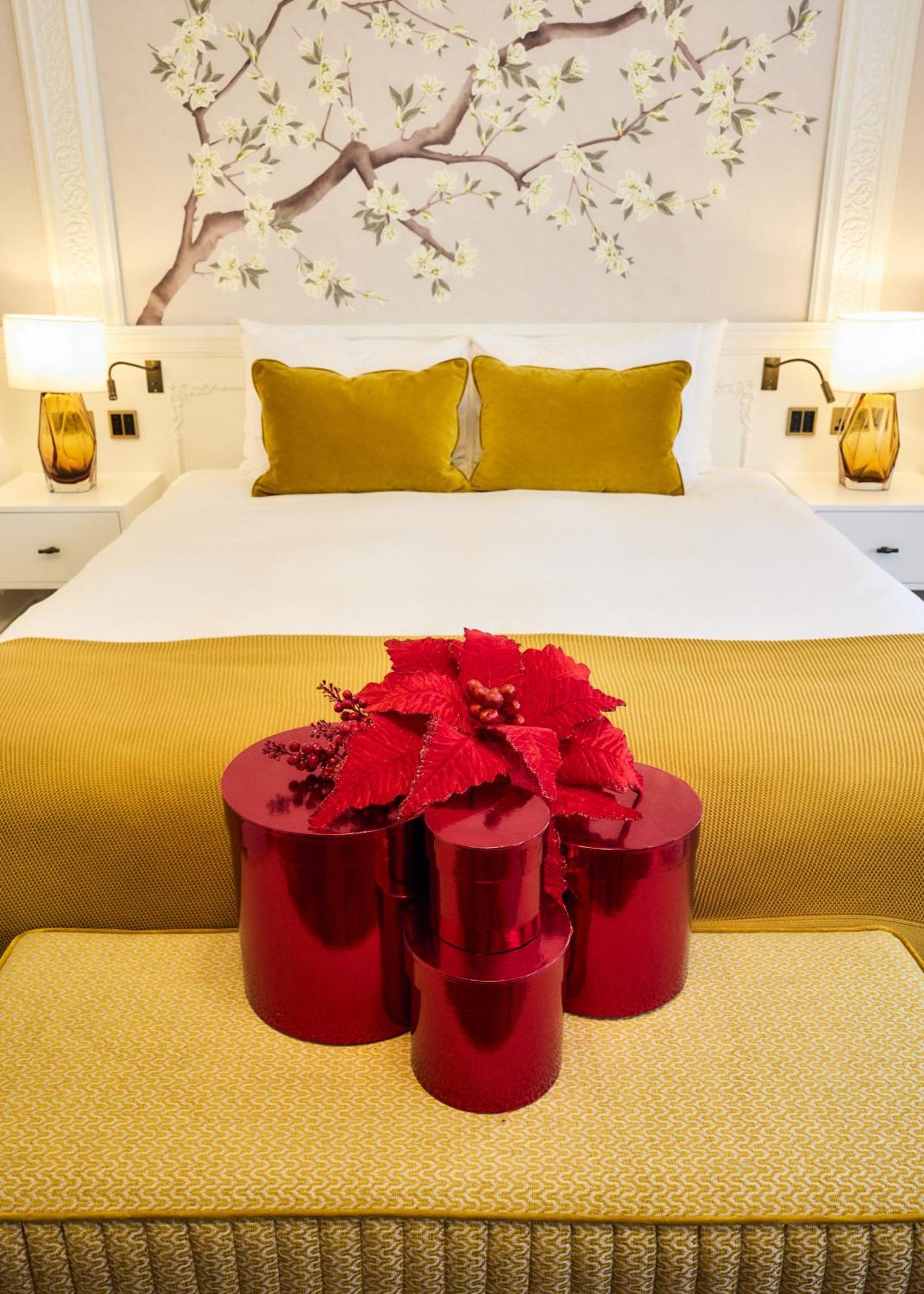 2 Chesham Hotel Лондон Экстерьер фото