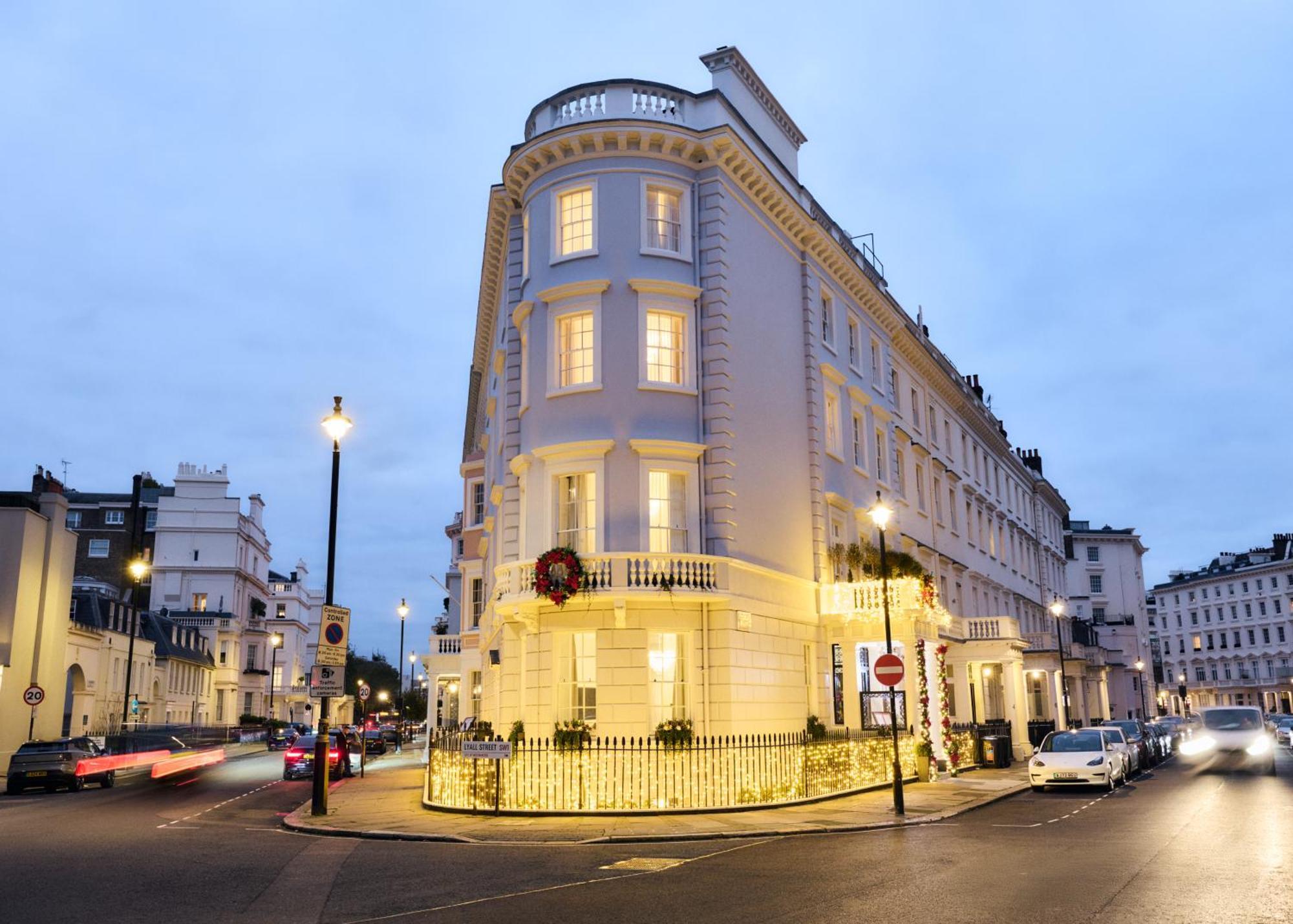 2 Chesham Hotel Лондон Экстерьер фото